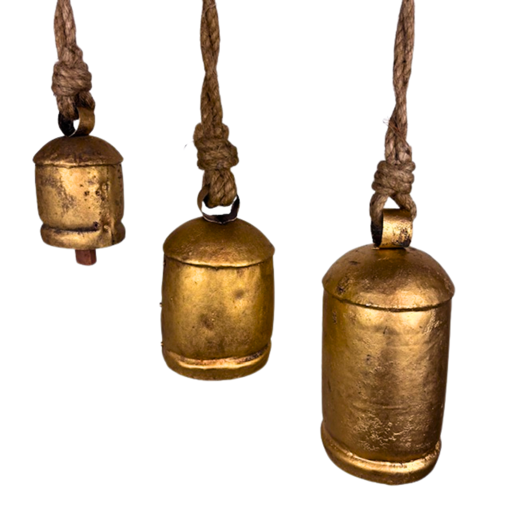 2MB Metal Rustic Cow Bell with Rope and Wooden Donger 3 sizes