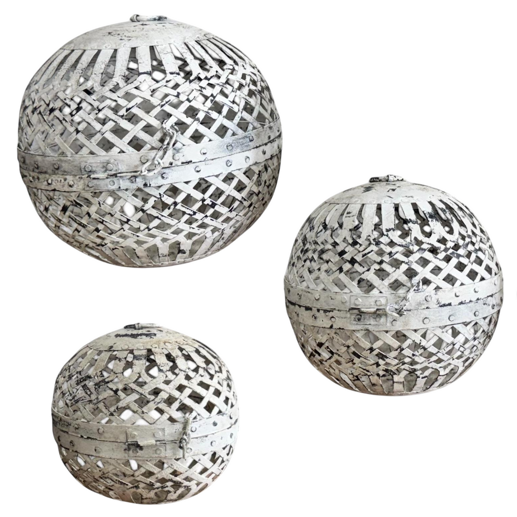 UNC044 Iron pendant lamp shade Whitewash set of 3  (12,10,8 INCH)