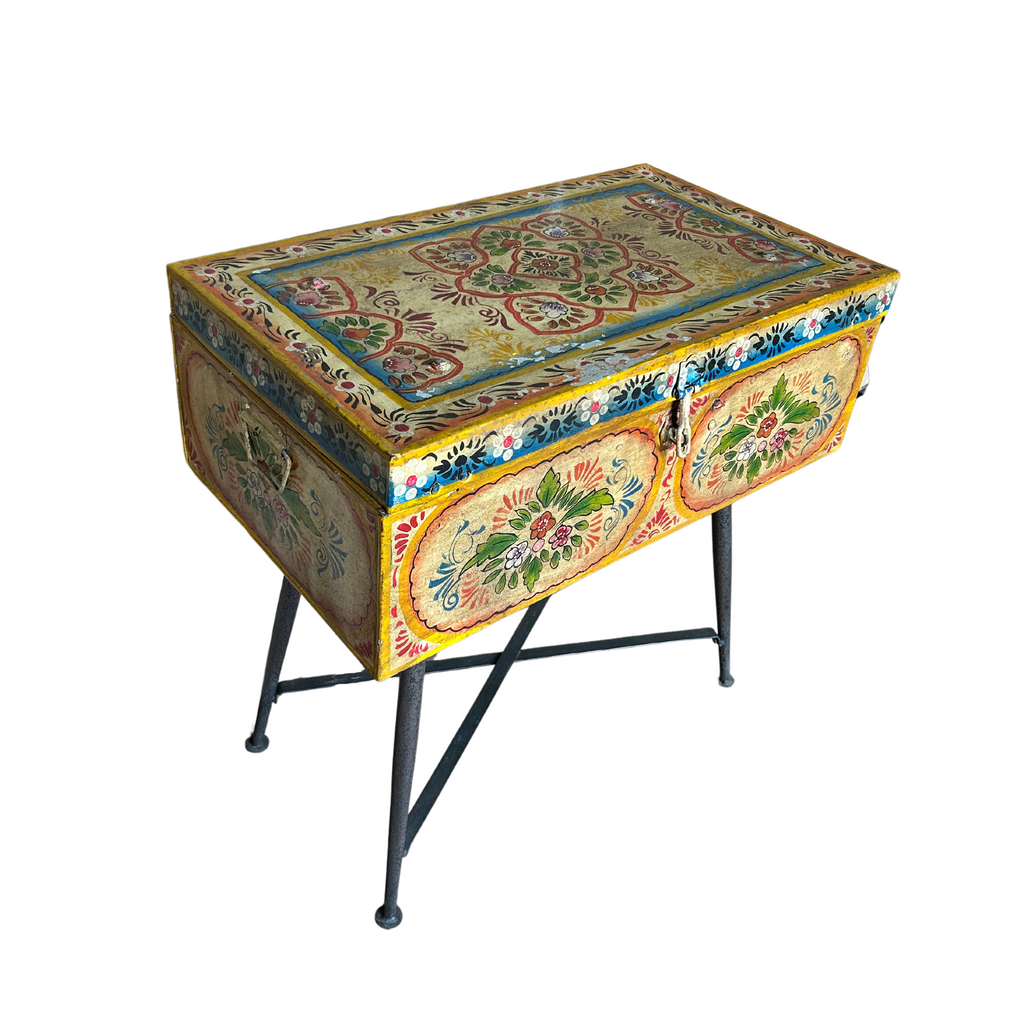 Hand Painted Iron Trunk with Metal Legs (61w 35d 67h) FUR596