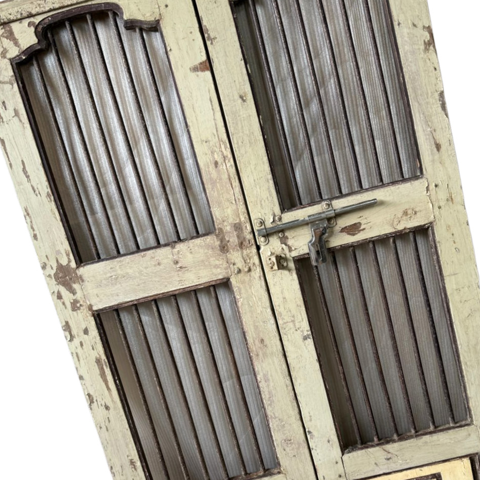 FUR664 Wooden & Wrought Iron Jali Door (105w x 3d x 183h cms)