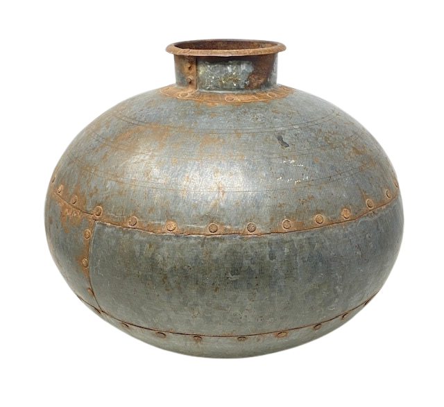 UNC018 Metal Water Urn 35x35x26cms