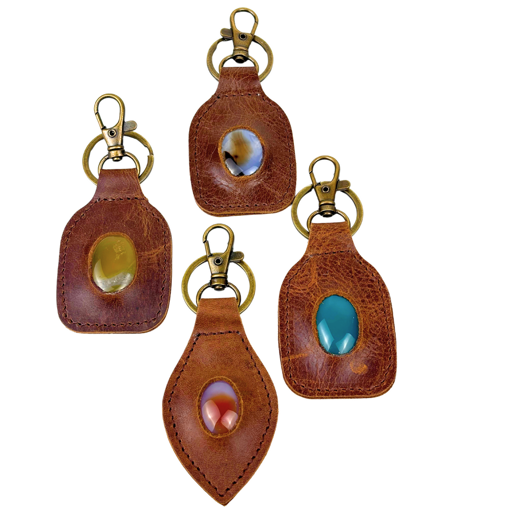1GW Leather Key Chain Clip 4x6cms Assorted Designs GW585