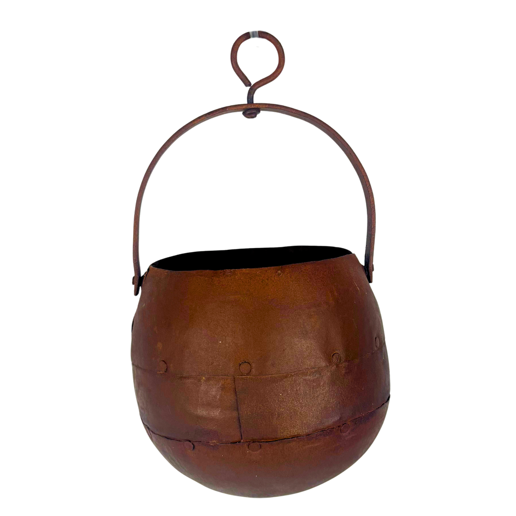 UNC019 Old Iron Dolchi Pot Used To Draw Water From Deep Wells