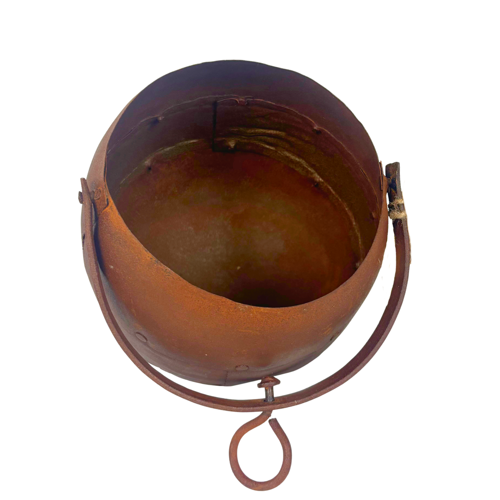 UNC019 Old Iron Dolchi Pot Used To Draw Water From Deep Wells