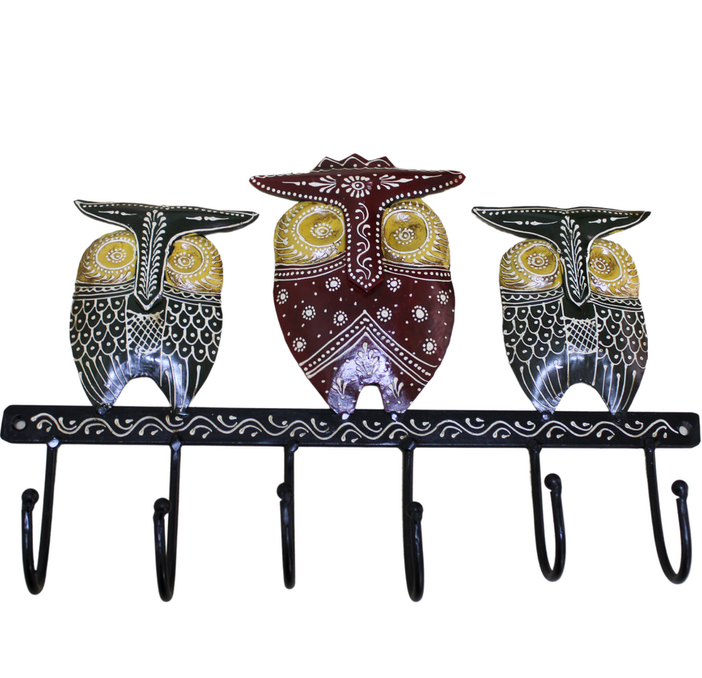1GW Metal Art Owl Hooks Red & Green GW306