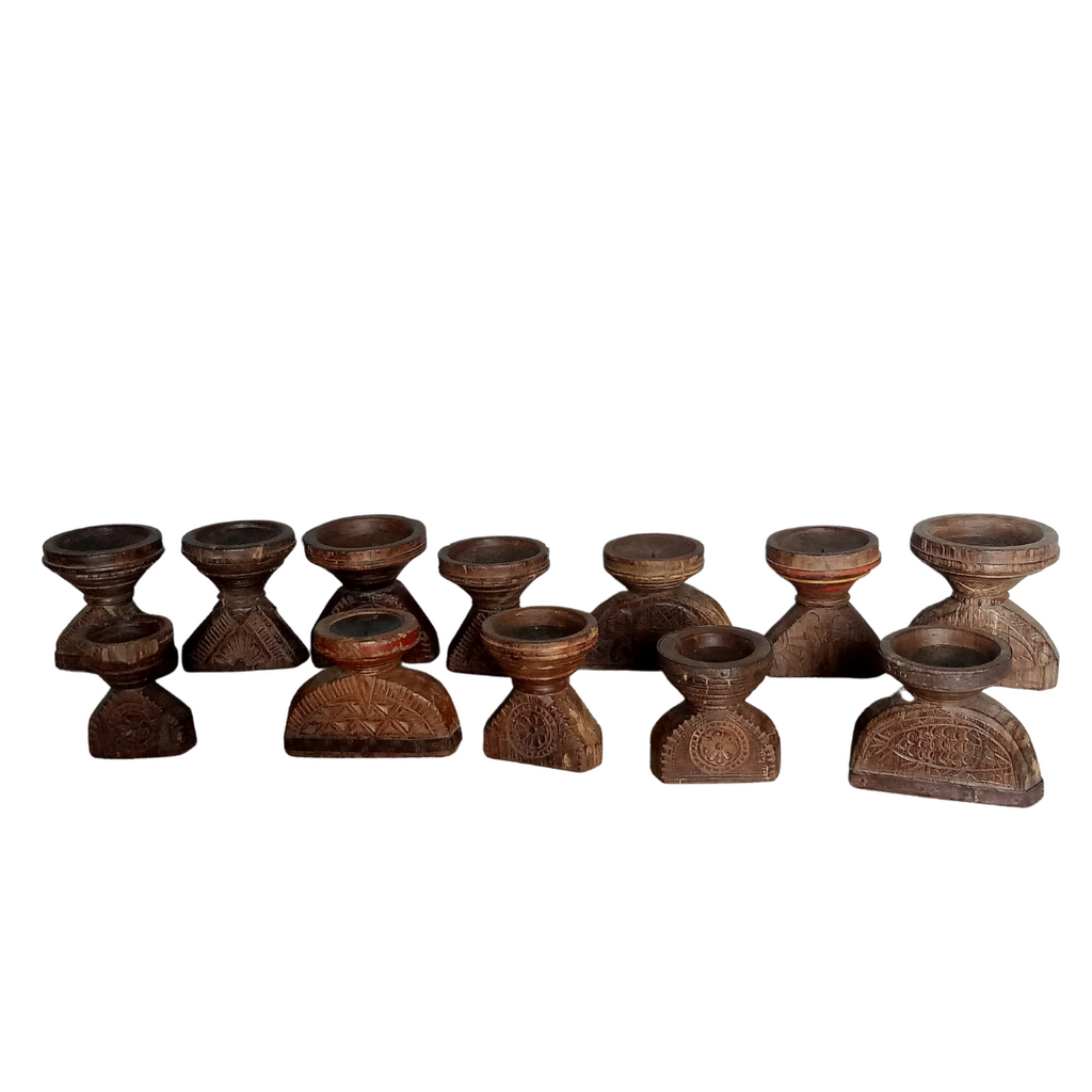 Wooden Bijni Candle Stands FUR138 (23w7d17h)